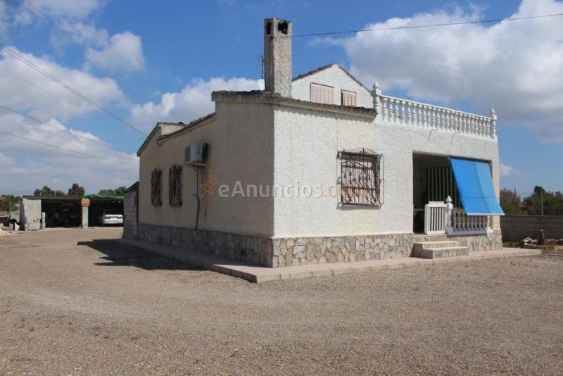 Adosado en venta en  Partida Daimes, La Hoya-Daimes-El Derramador, Elche  Elx