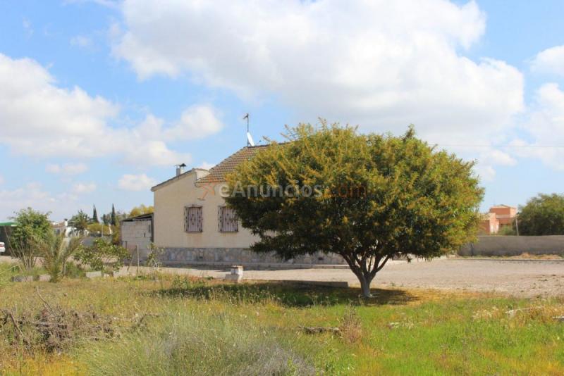 Adosado en venta en  Partida Daimes, La Hoya-Daimes-El Derramador, Elche  Elx