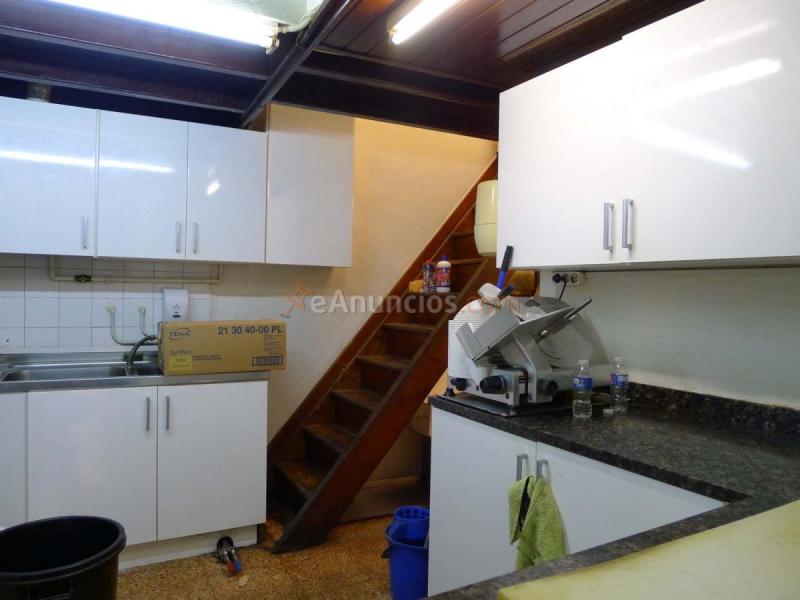 Local Comercial en venta en  San Cristóbal, Egia, Donostia-San Sebastián