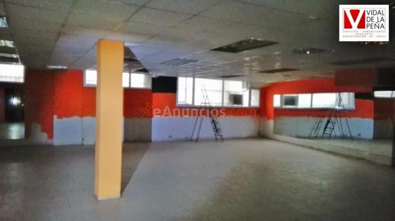 Local Comercial en alquiler en  Numancia - San Fernando, Santander