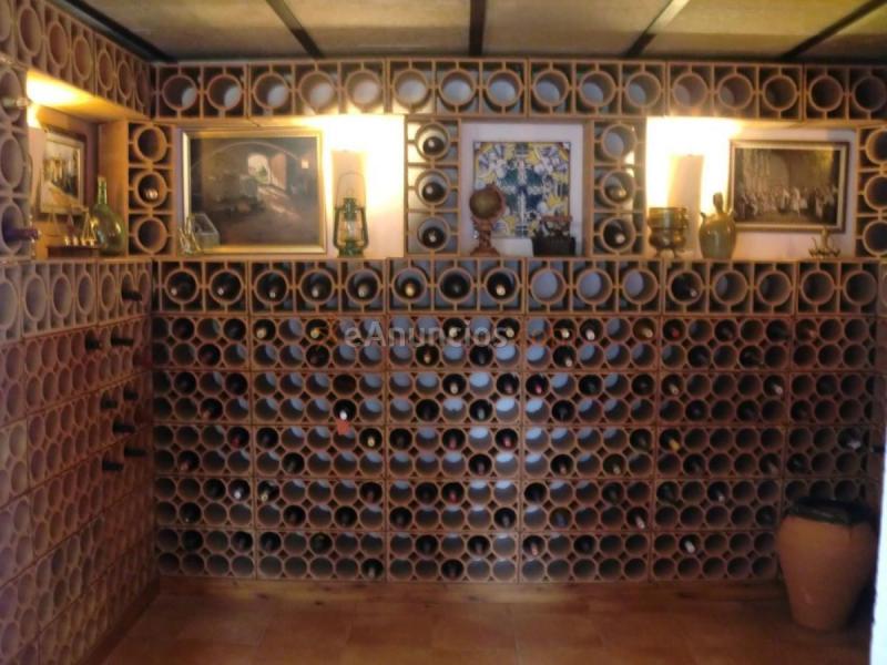 Adosado en venta en  Calle Fuente, Requena