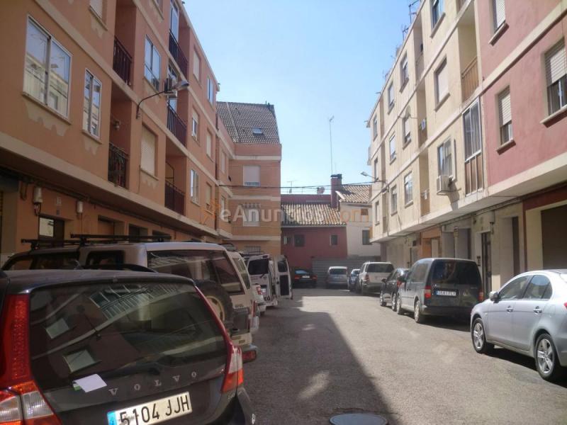 Local Comercial en venta en Calle Cruz Roja, Requena