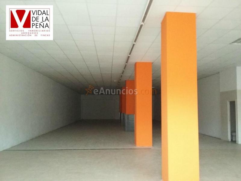 Local Comercial en alquiler en  Castilla - Hermida, Santander