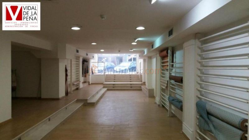 Local Comercial en venta en Calle Félix Apellaniz, Centro, Torrelavega