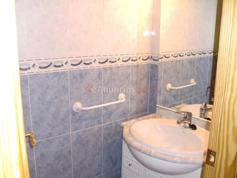 Casa en venta en  Utiel