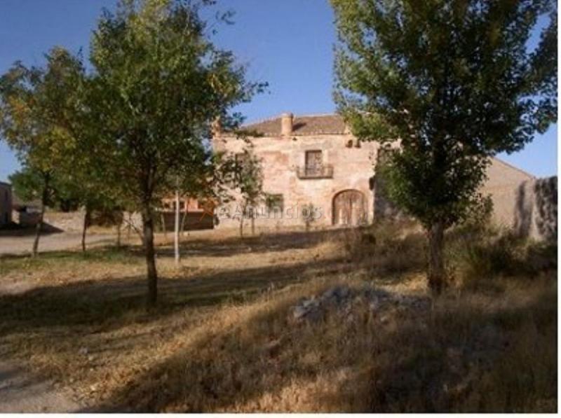 Casa Rural en venta en  Santa Maria la Real de Nieva
