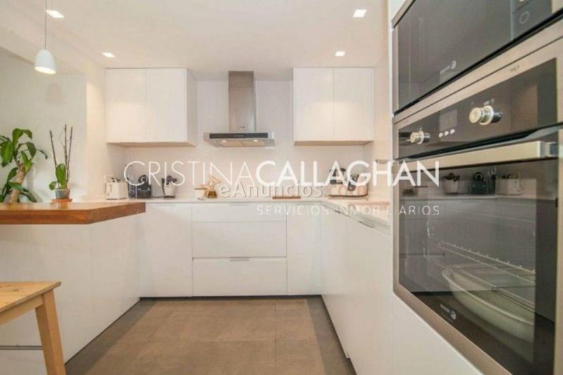 Apartamento en venta en  SAN LORENZO, Zona El Vedat-Santa Apolonia, Torrent