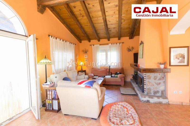 Adosado en venta en  Riaza