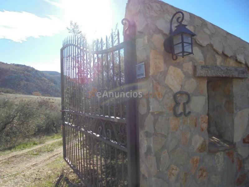 Casa Rural en venta en  Camino Algarrobo - Las Arenas, Vélez-Malaga