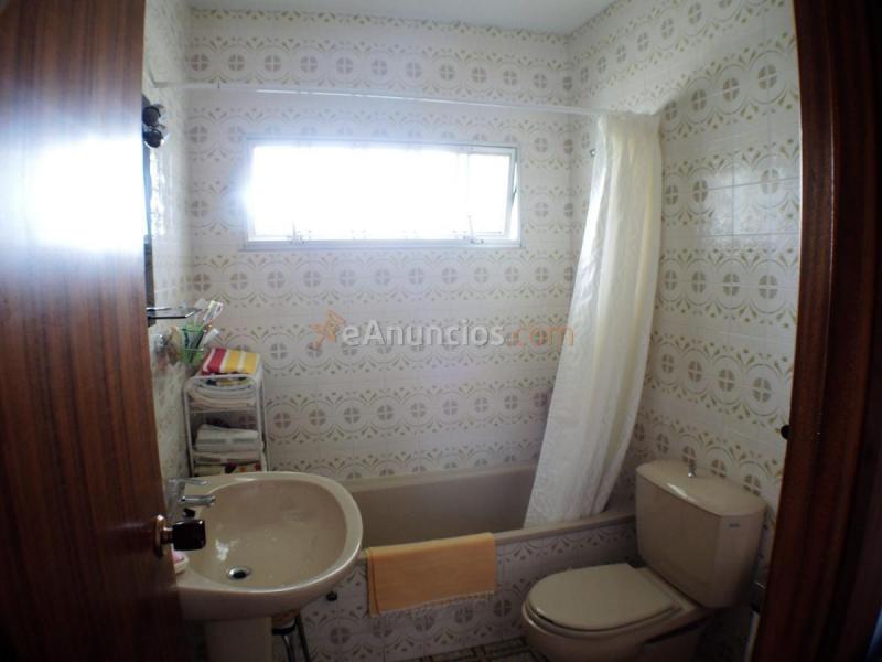 Adosado en venta en  Mera-Serantes, Oleiros