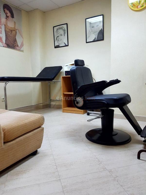 Local Comercial en venta en  Juan de Austria, Alcalá de Henares