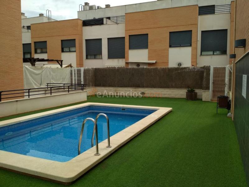 Casa en venta en  Núcleo Urbano, La Pobla de Vallbona