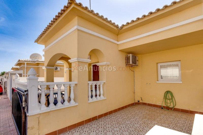 Casa en venta en  emilia pardo bazan, La Siesta - El Salado - Torreta, Torrevieja