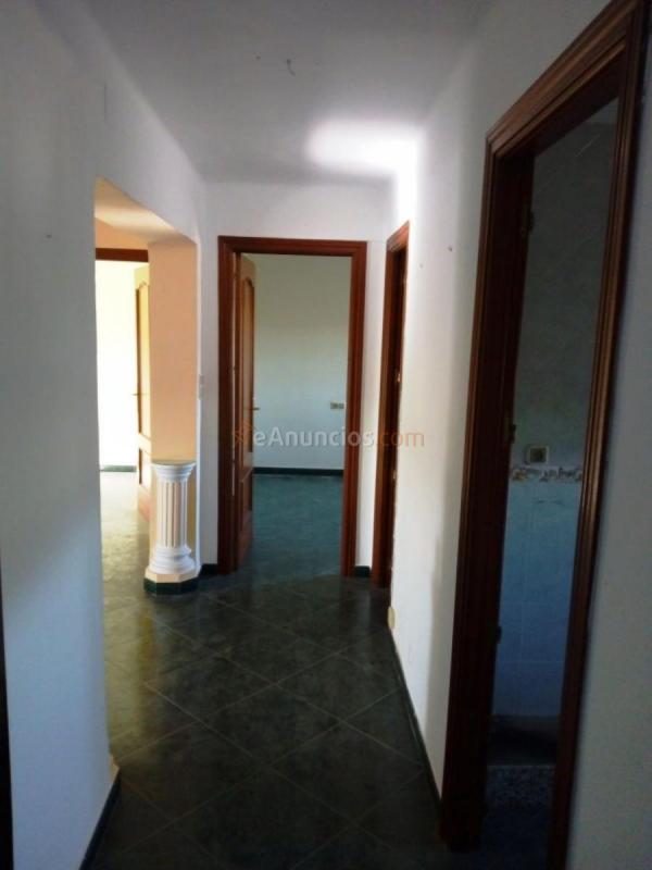 Apartamento en venta en Calle RENFE 80 VIVIENDAS, Zona Fuentemora, Antequera
