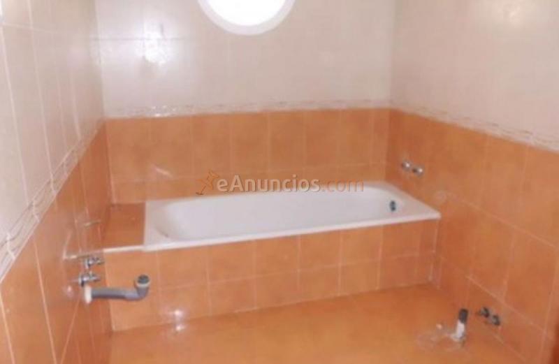 Casa en venta en  JOSE CHAMIZO, Fuente de Piedra