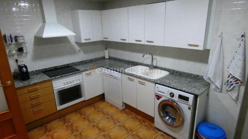 Apartamento en venta en  Av Ausias March, Rocafort