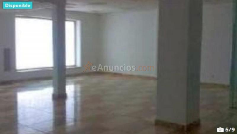 Local Comercial en venta en Avenida Aurora, Cruz de Humilladero, Málaga