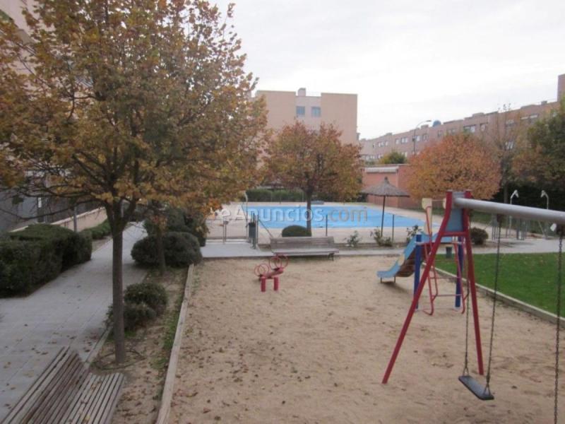 Duplex en venta en  Perales del Rio, Getafe