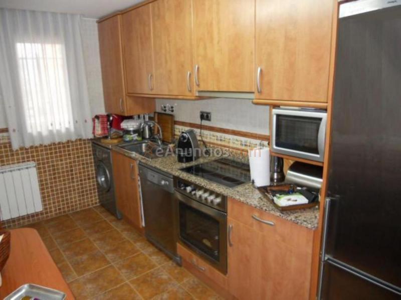 Apartamento en venta en Avenida Nuestra Señora Victoria, Casco Urbano, Jaca