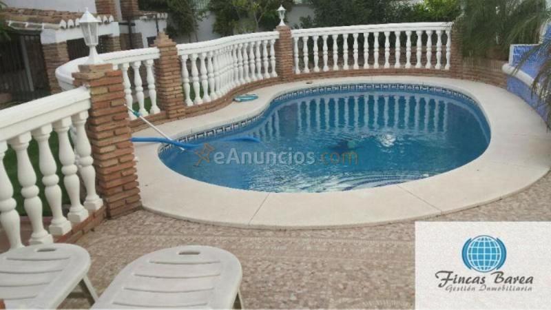 Adosado en venta en  Las Lagunas, Mijas