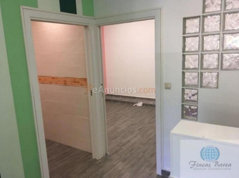 Local Comercial en venta en  Las Lagunas, Mijas