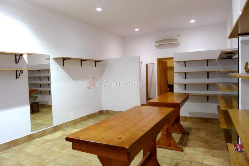 Local Comercial en alquiler en  Virgen del Carmen, Egia, Donostia-San Sebastián