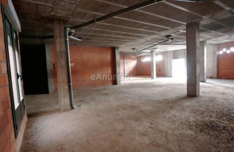 Local Comercial en venta en Calle aldeaseca, Villares de la Reina