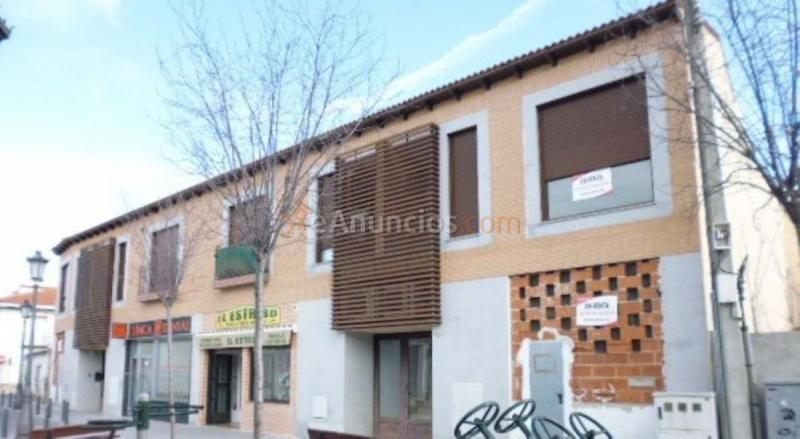 Local Comercial en venta en Plaza mayor, Ugena