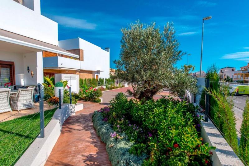 Casa en venta en Calle Lapislázuli, Orihuela Costa, Orihuela