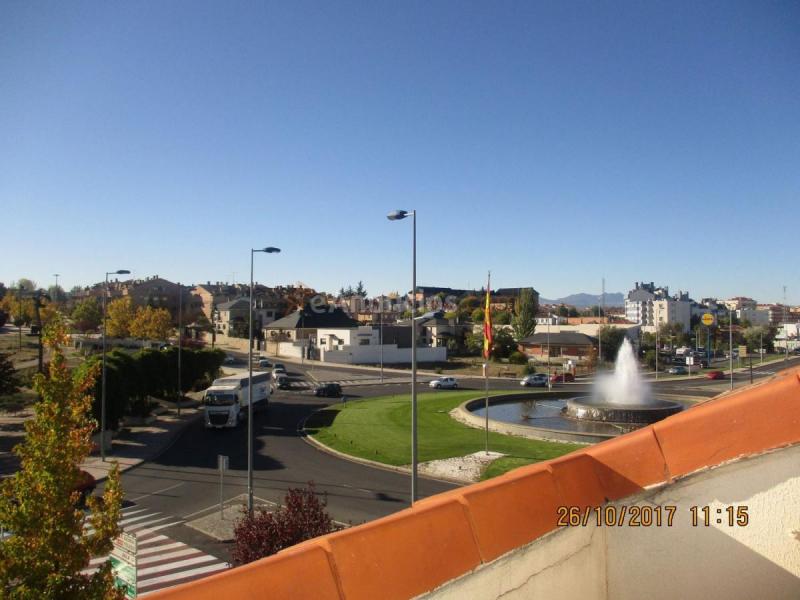 Casa en venta en Avenida Juan Carlos I, Polígono - Carrefour, Ávila