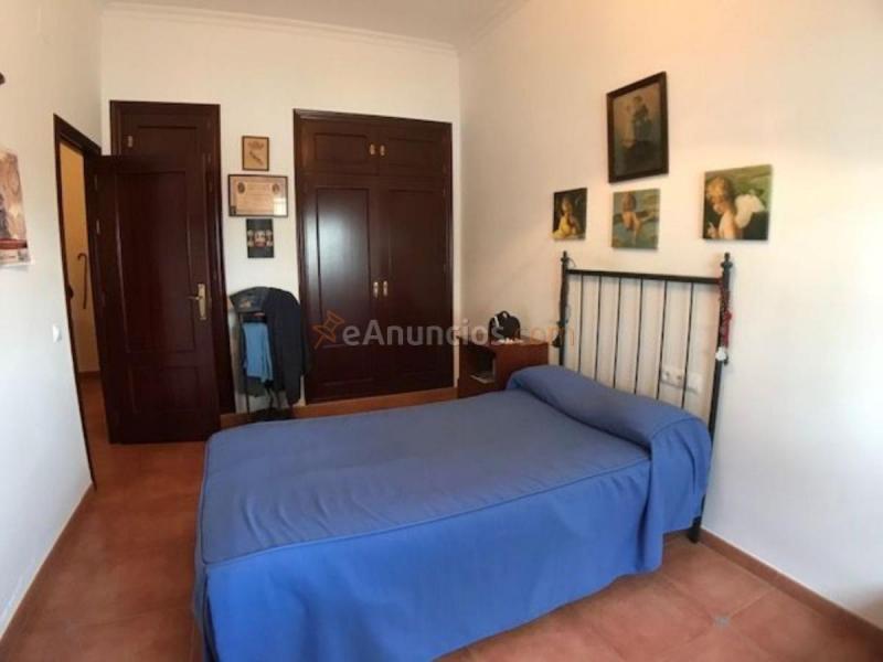 Adosado en venta en  Sanlúcar la Mayor