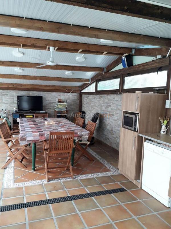 Adosado en venta en  Bergondo