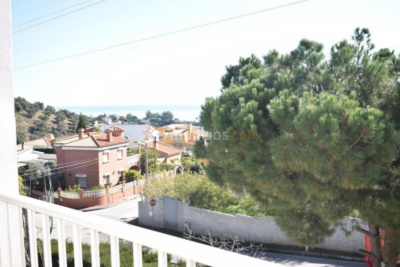 Adosado en venta en  Chilches