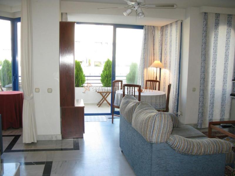 Atico en alquiler en Calle Camilo José Cela, Marbella Pueblo, Marbella