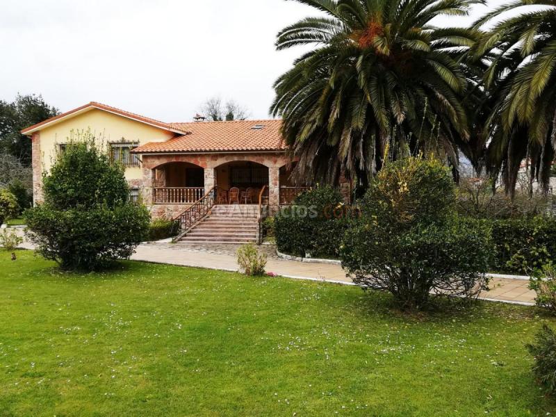 Adosado en venta en Calle Villahormes, Pría-Nueva-Hontoria-Naves, Llanes