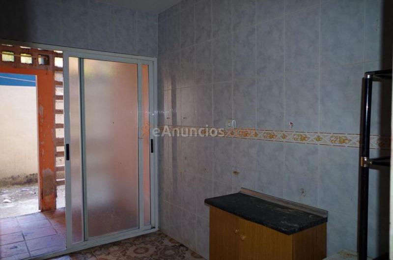 Apartamento en venta en  DE TEBA, Polig.Cartuja - Barriada la Paz, Granada