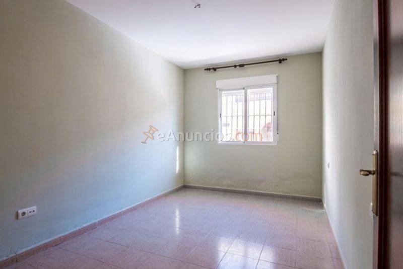 Casa en venta en Calle Francisco Osuna, Atarfe