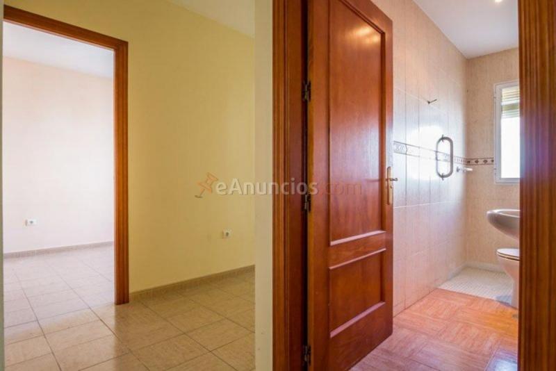 Casa en venta en Calle Francisco Osuna, Atarfe