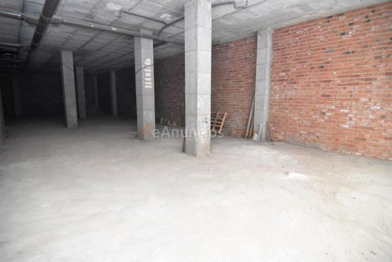 Local Comercial en venta en Calle doctor muñoz fernandez, Los Pajaritos - Plaza de Toros, Granada