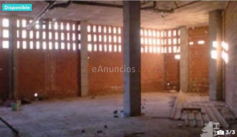 Local Comercial en venta en Avenida Federico Muñoz, Casarabonela