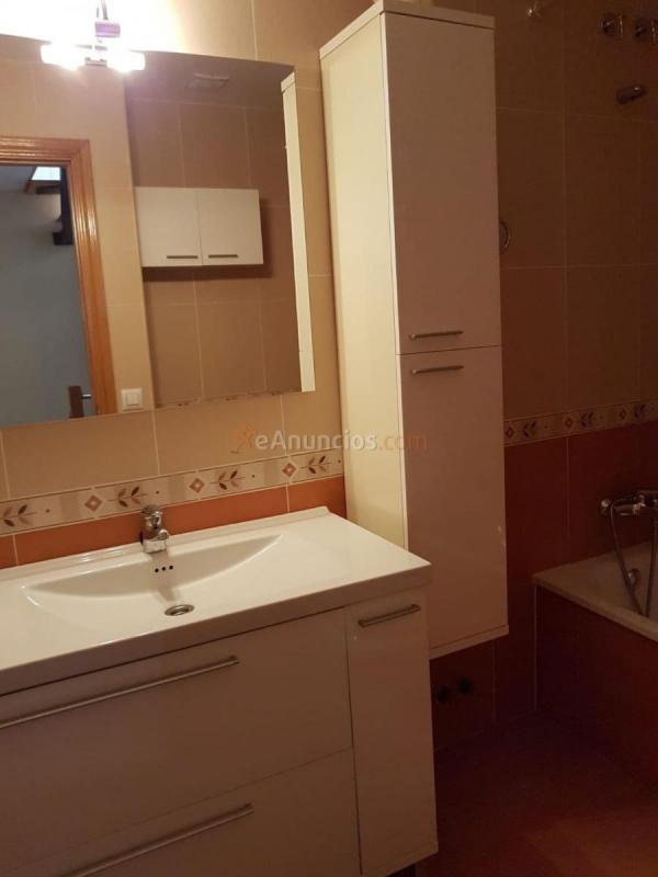 Casa en venta en  Núcleo Urbano, La Pobla de Vallbona