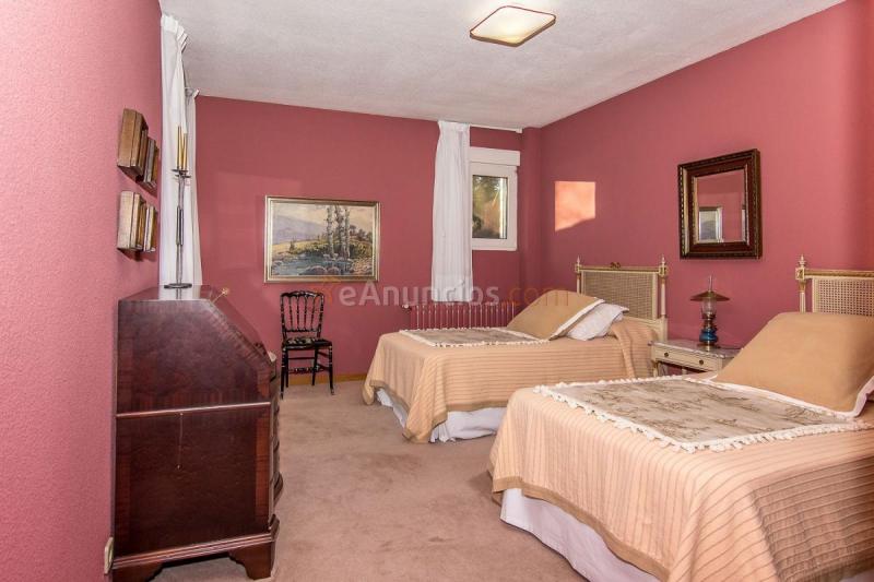 Adosado en venta en  Trobajo del Camino, San Andrés del Rabanedo