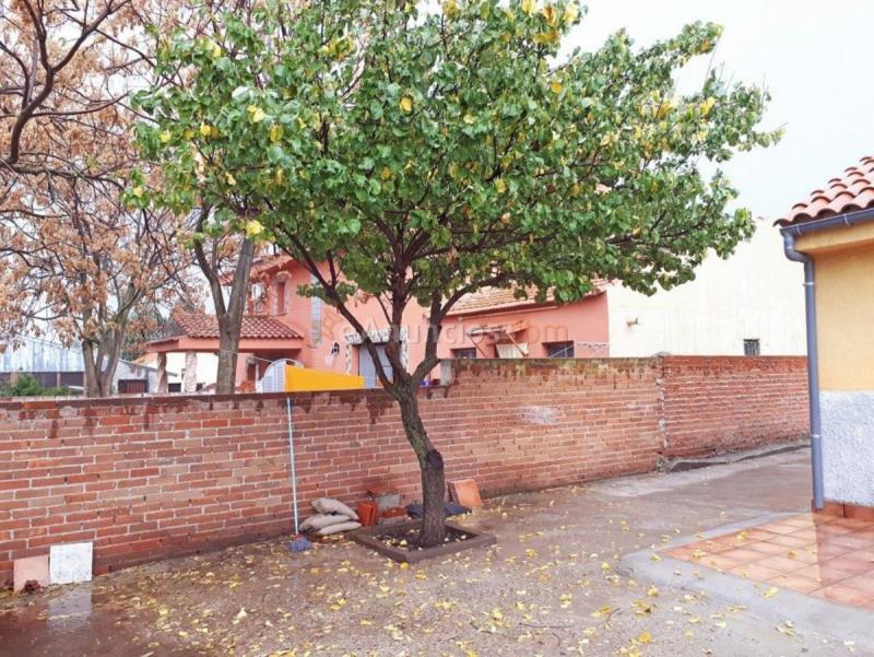 Adosado en venta en  Yuncler