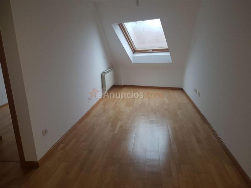 Atico en venta en  ROSALIA DE CASTRO, O Milladoiro, Ames