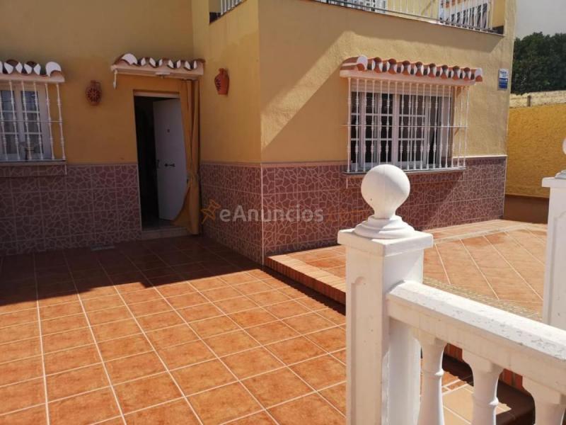 Casa en venta en  Puerto de la Torre, Málaga