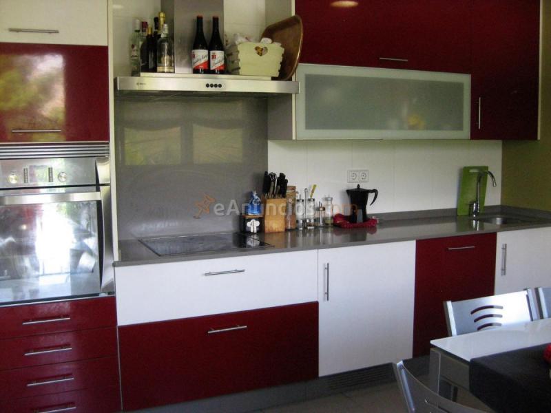 Adosado en venta en  Oleiros, Oleiros