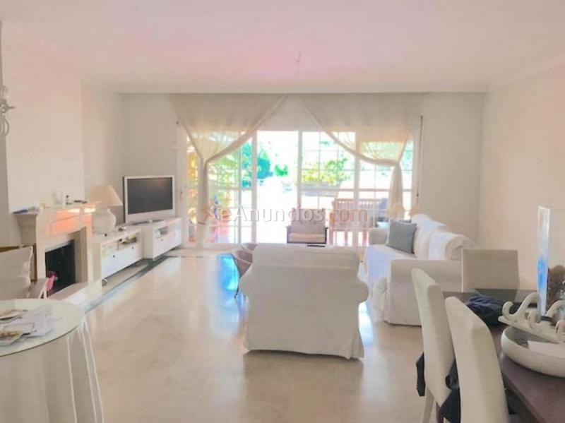 Casa en venta en  oasis de nagueles, Nagüeles-Milla de Oro, Marbella