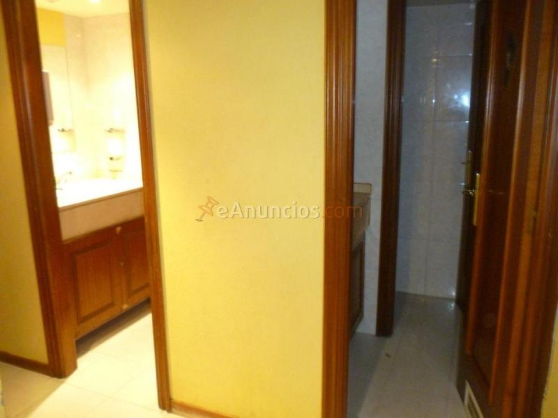 Local Comercial en venta en  Concheiros - Fontiñas, Santiago de Compostela