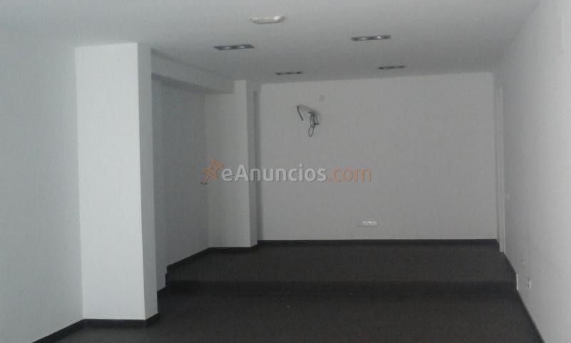 Local Comercial en venta en  carrtera villar del olmo, Campo Real