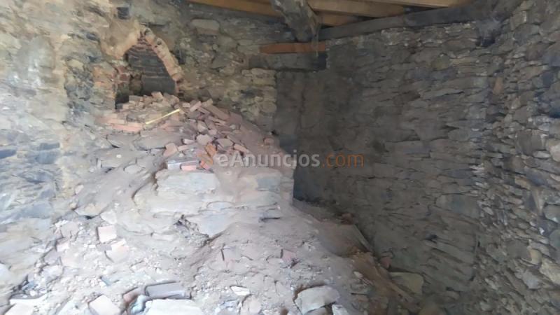 Casa Rural en venta en  Touro